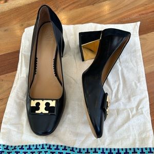 Tory Burch 8 1/2 pump only worn a few times